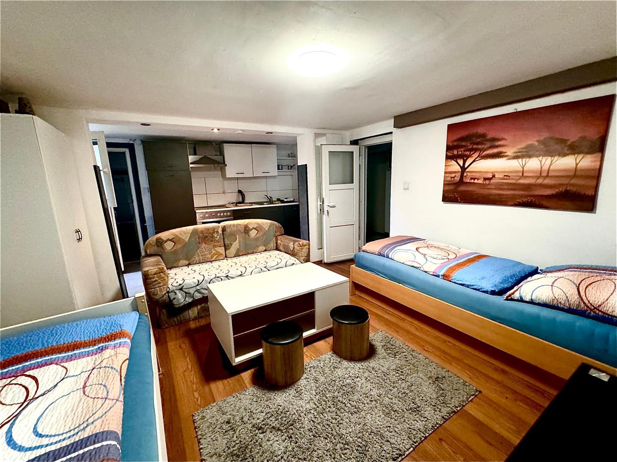 Apartment Monteurzimmer Fuer 2 Person - Naehe Do-flughafen